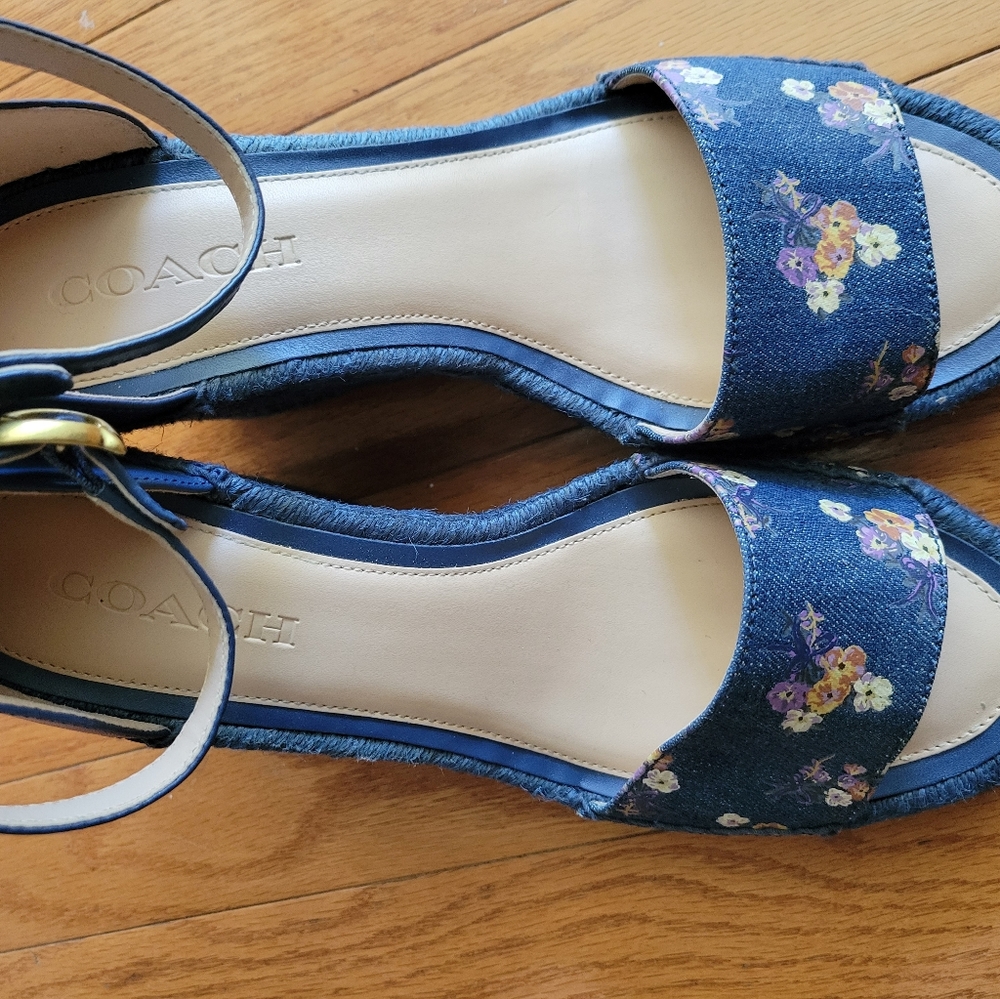 Like New Coach Kit Floral Wedge Espadrille